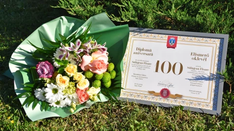 Doamna Floare Sălăgean, premiată la împlinirea a 100 de ani